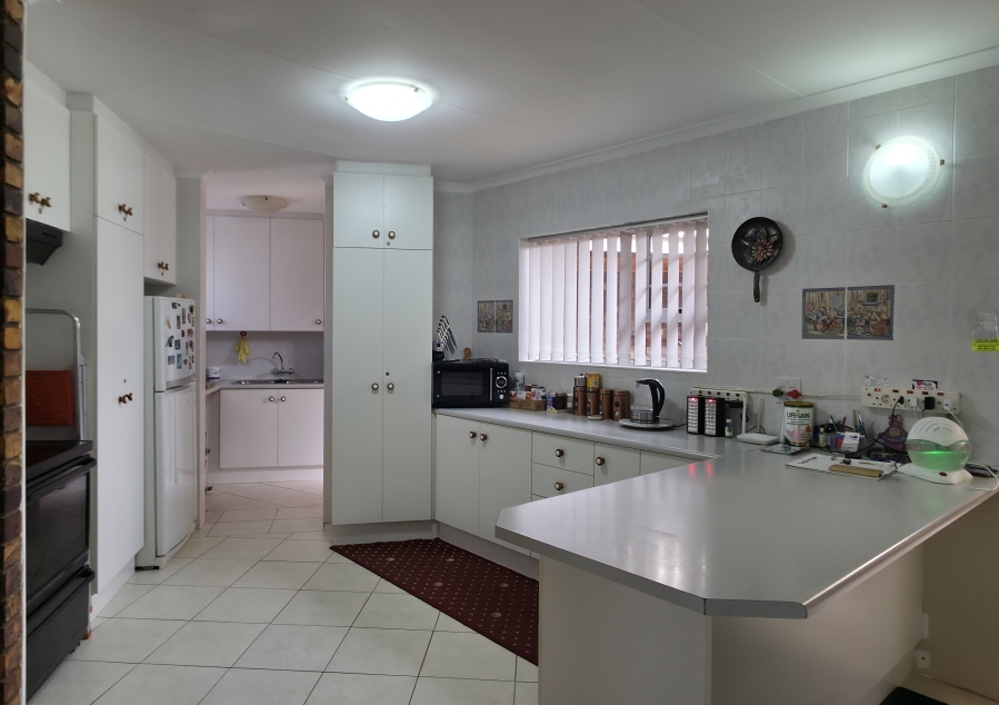 3 Bedroom Property for Sale in Noorsekloof Eastern Cape